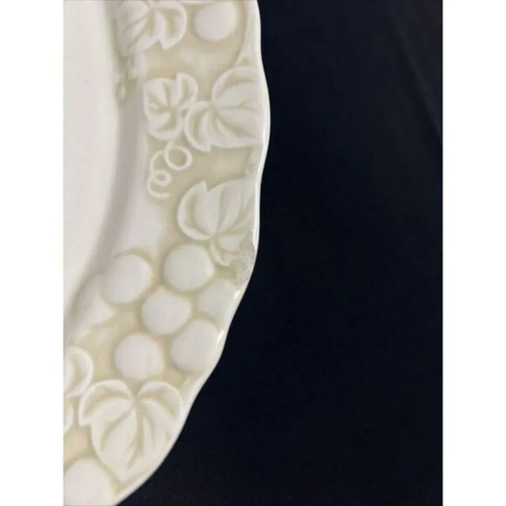 Metlox Poppy Trail Cream Color Oval (14.5X11